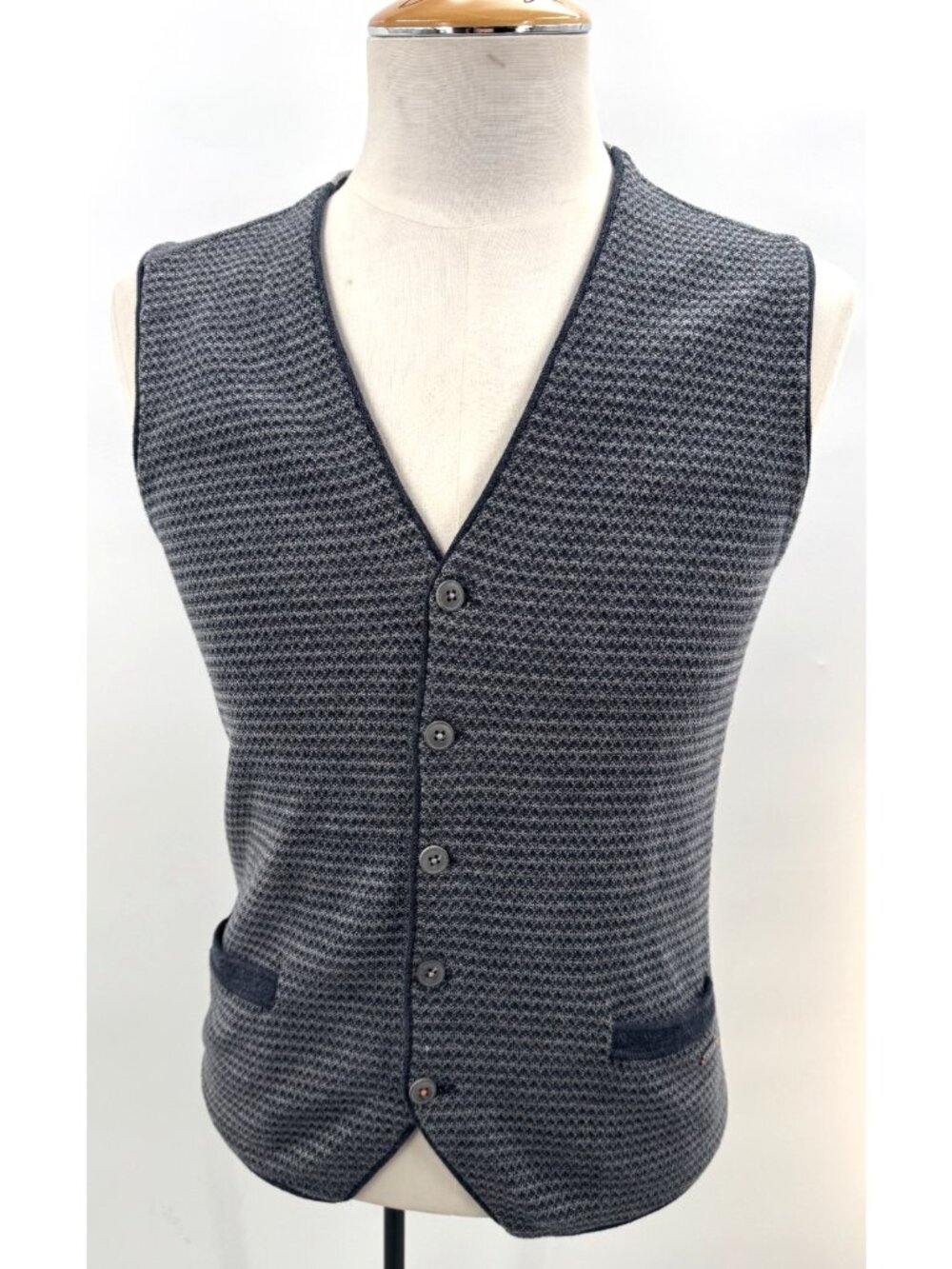 Vintage 90s Y2K Hugo Boss Grey Black Cotton Knit Vest Buttons Pockets Men Sz L
